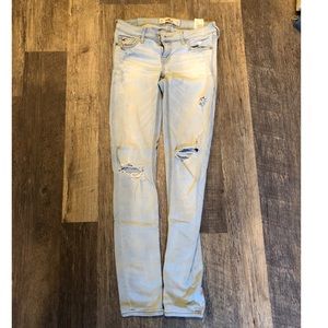 3R light super stretch jeggings from Hollister